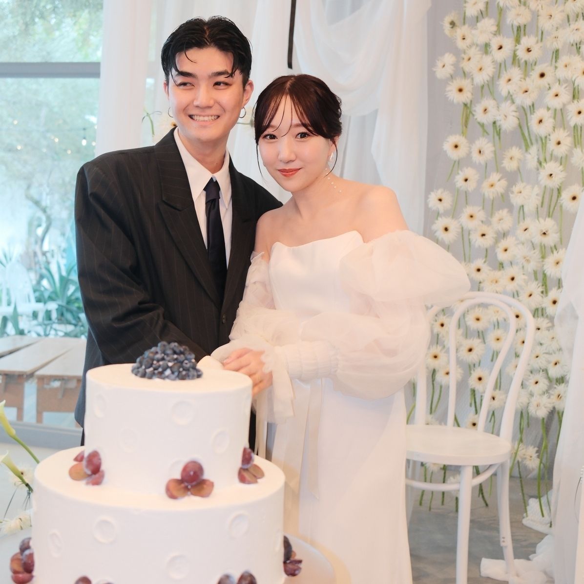 披露宴パーティのカバー写真