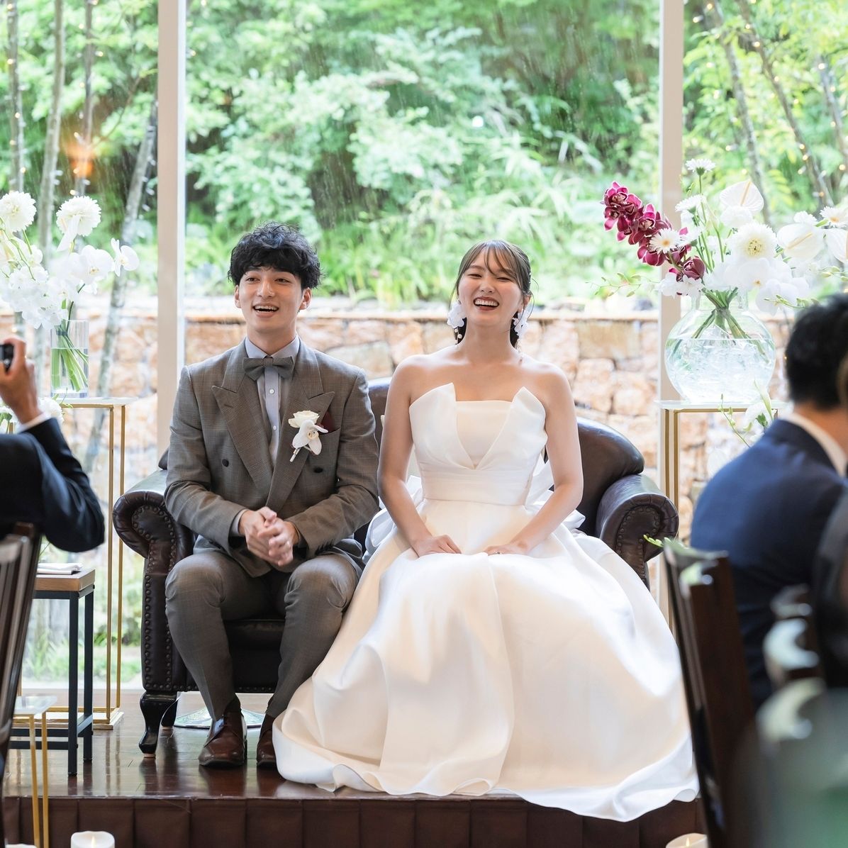 披露宴パーティのカバー写真