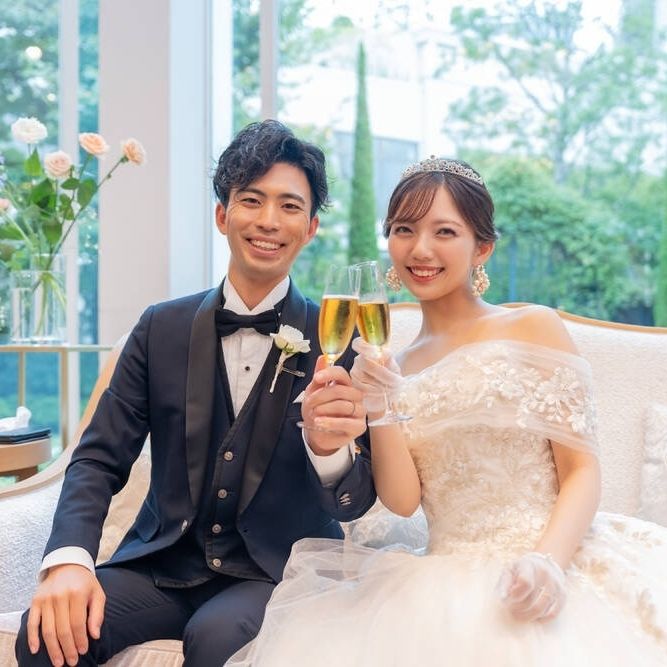 披露宴パーティのカバー写真