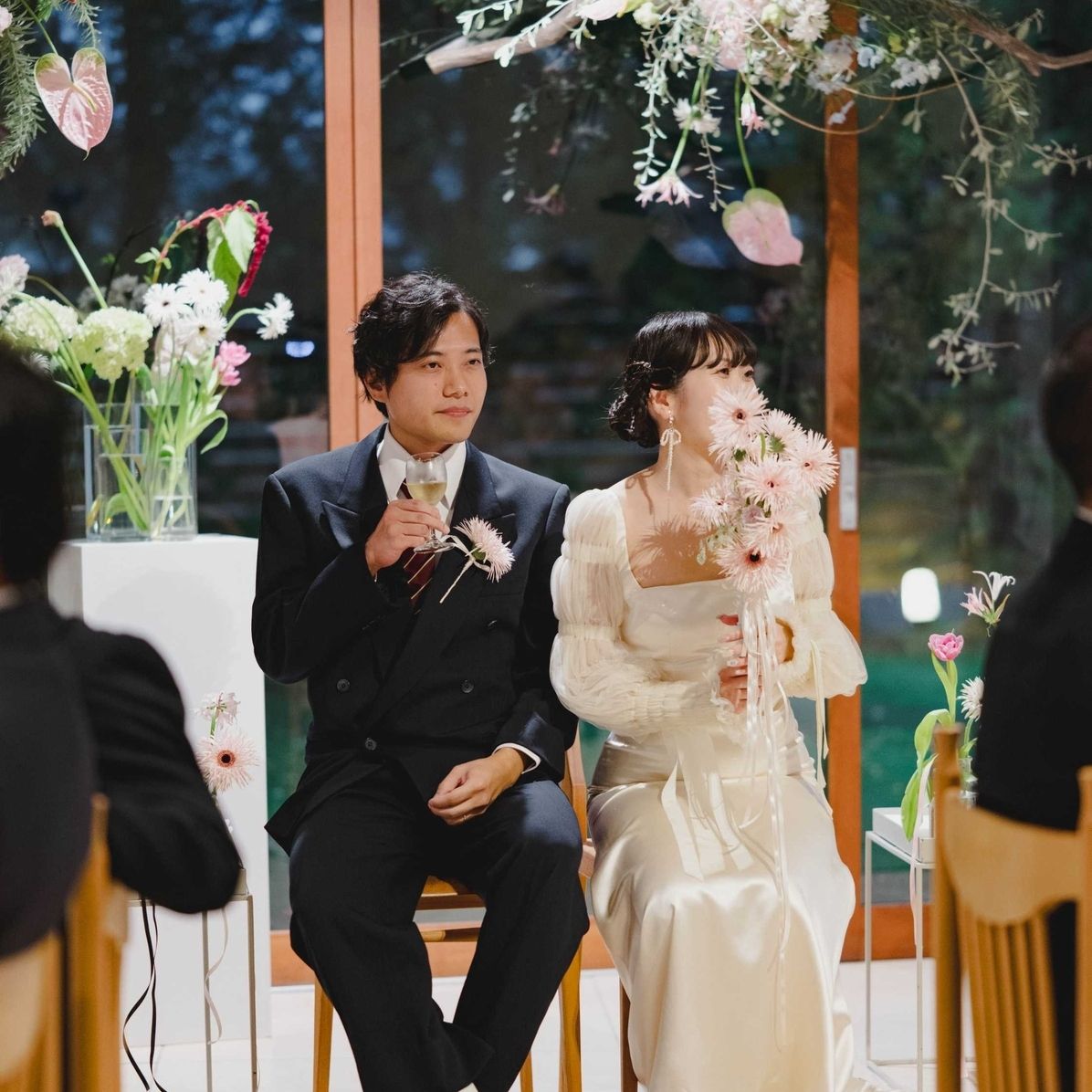 披露宴パーティのカバー写真