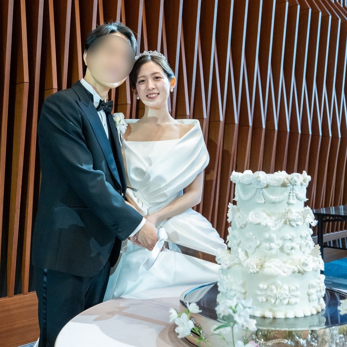 披露宴パーティのカバー写真