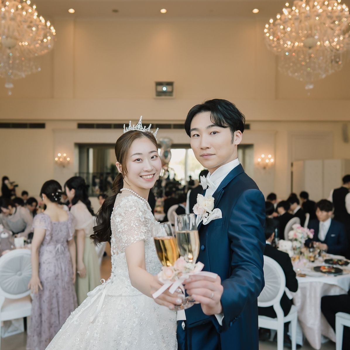 披露宴パーティのカバー写真