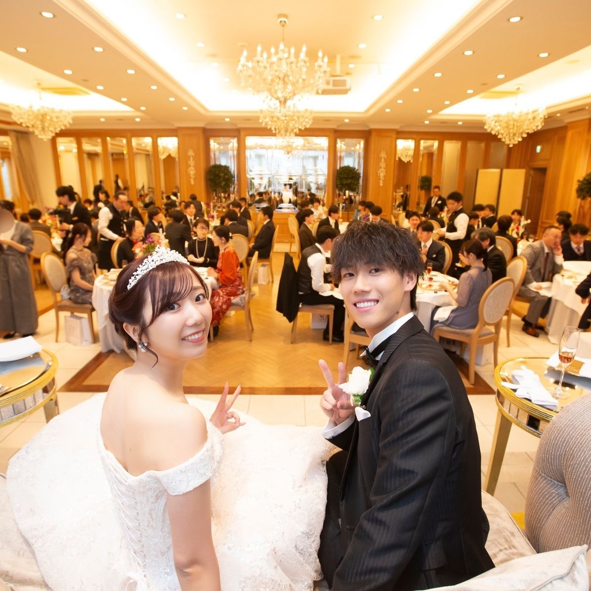 披露宴パーティのカバー写真