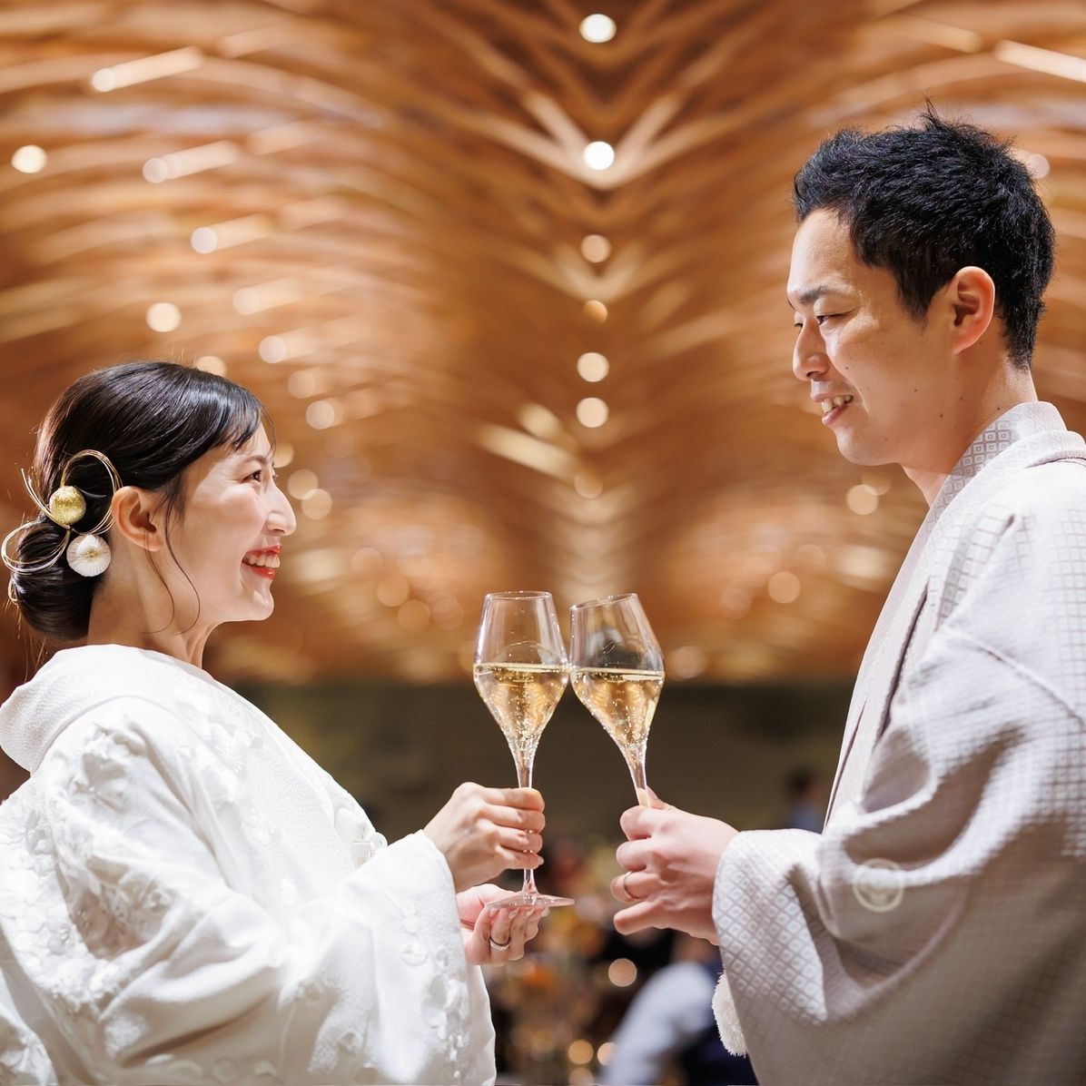 披露宴パーティのカバー写真