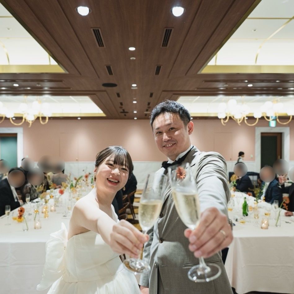 披露宴パーティのカバー写真