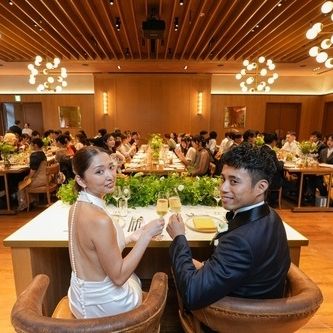 披露宴パーティのカバー写真
