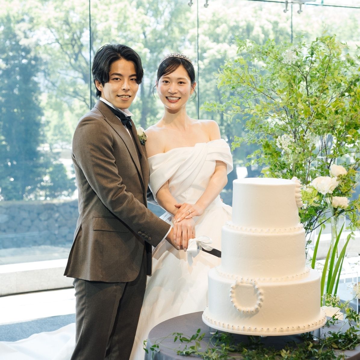 披露宴パーティのカバー写真