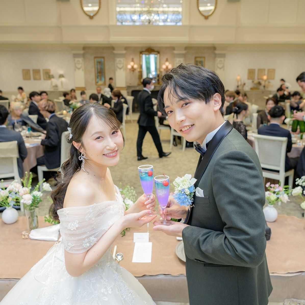披露宴パーティのカバー写真
