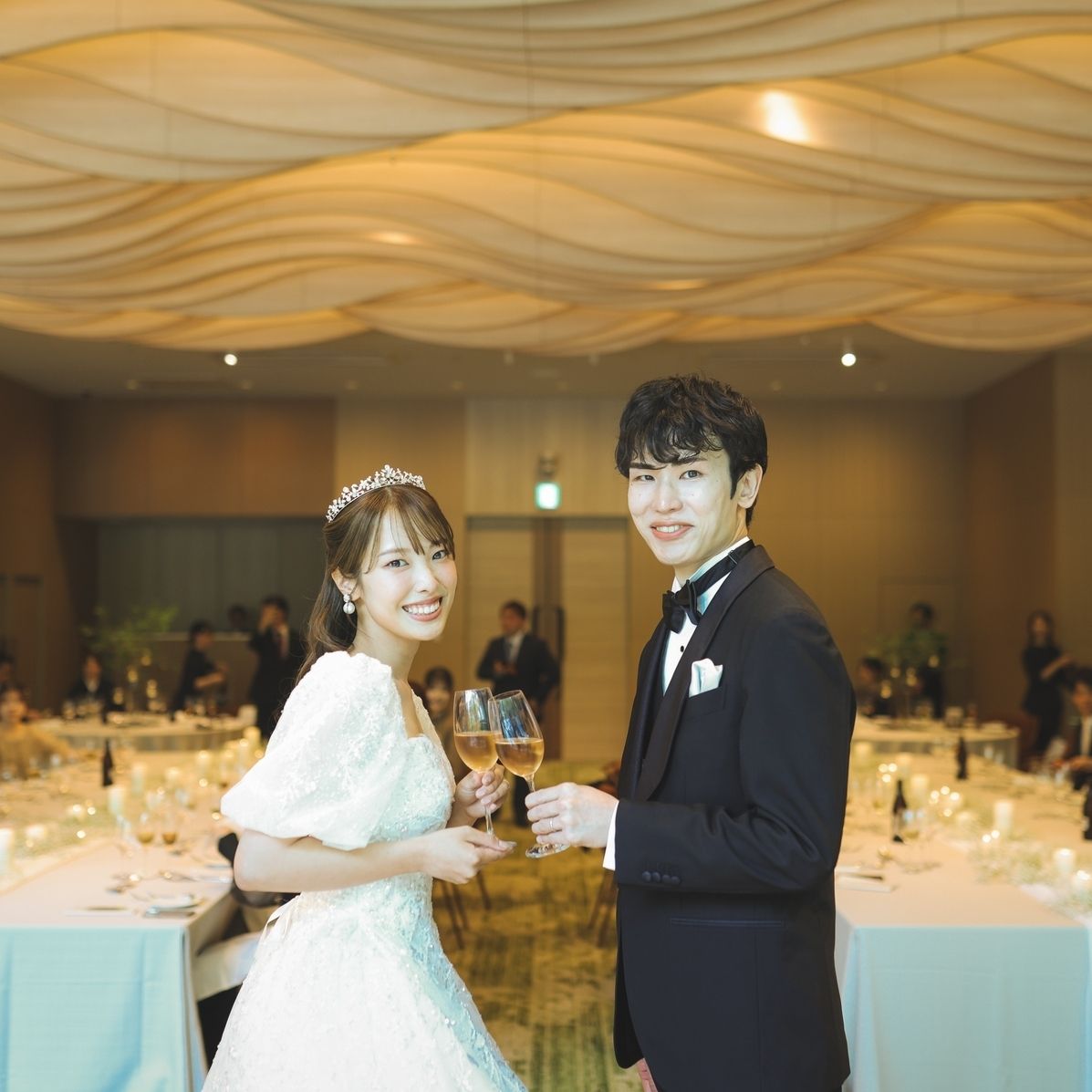 披露宴パーティのカバー写真