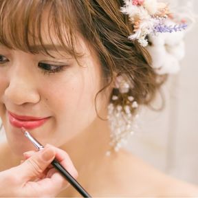 前髪はゆる〜く巻いてもらって目にかからないように✨