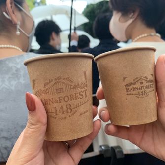 リボンシャワー用のコップには式場のスタンプを！