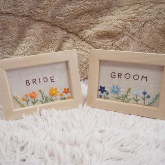 受付サインは刺繍で手作り♡