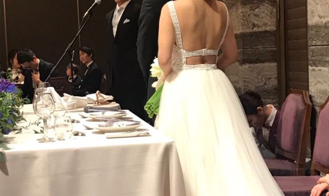 たっぽり重ために下でまとめてもらいました。
少し動き出してもらってのっぺりしないようにしました。