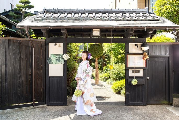 La Grande Table de KITAMURA (ラ・グランターブル ドゥ キタムラ)のカバー写真