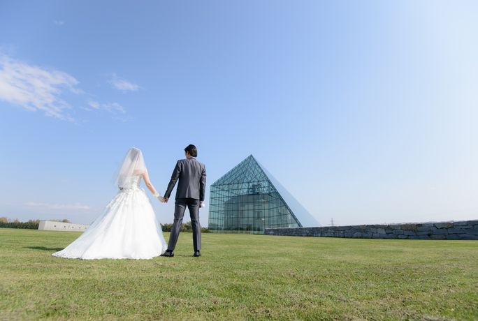 モエレ沼公園 ガラスのピラミッド(C.RELATIONSプロデュース)のカバー写真