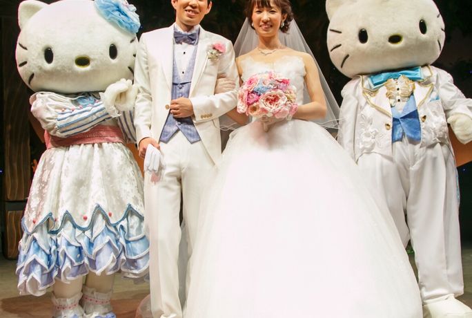 サンリオピューロランド Produced by 小さな結婚式 のカバー写真