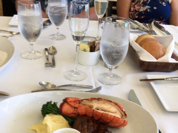 y.moana.weddingさんのカバー画像