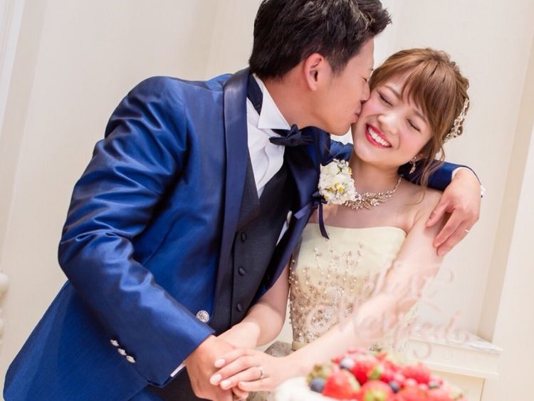 ainさんのカバー画像