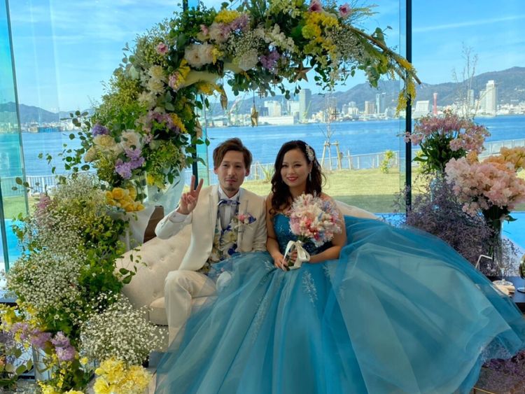 moeさんのカバー画像