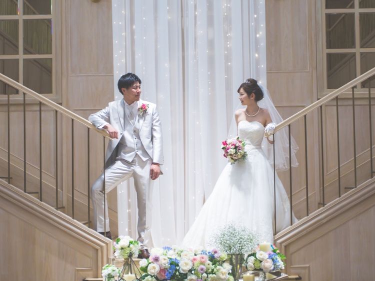 mrem.weddingさんのカバー画像