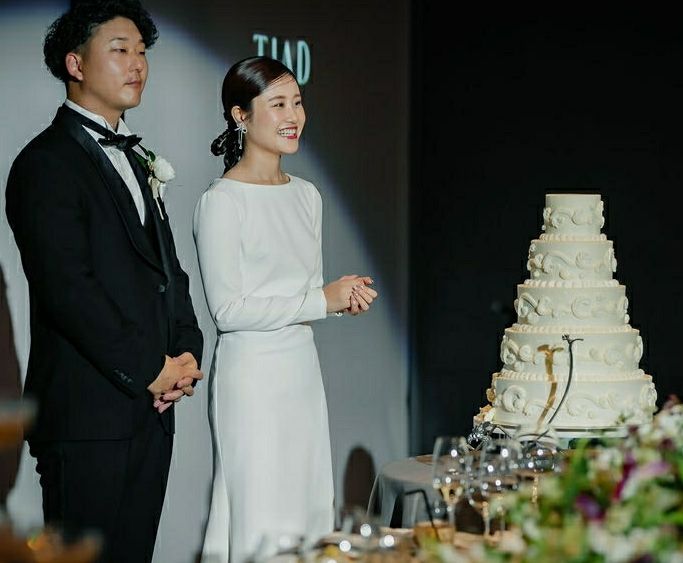 tiadwed_osayuさんのカバー画像