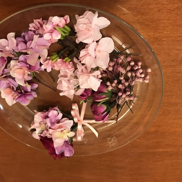 ピンクのカラードレス用のヘッドアクセ❤︎
ブーケとお揃い❤︎