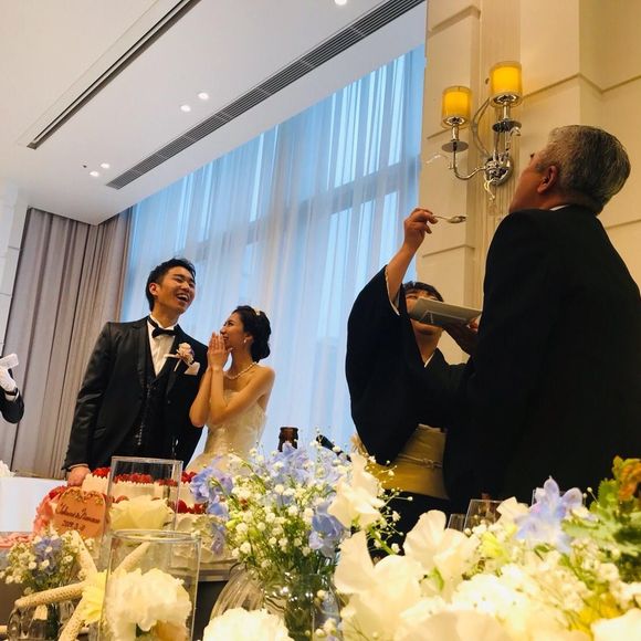 サプライズで新婦の両親へお手本バイトをしてもらいました！