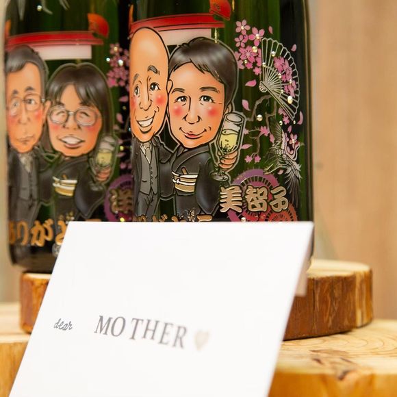 似顔絵ものはすべて似顔絵師である新郎さまが担当してくれました👨🏻‍🎨