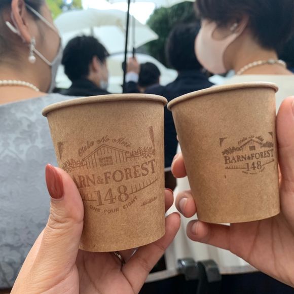 リボンシャワー用のコップには式場のスタンプを！