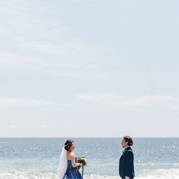 晴天のもと前撮り
真夏に27度という奇跡的な天気と気候