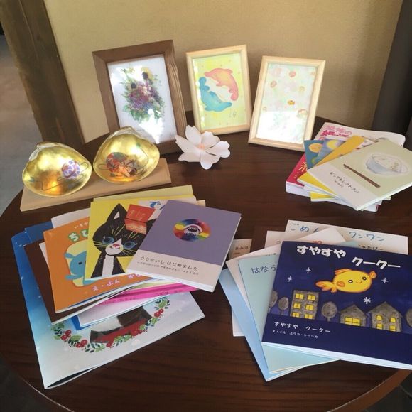絵本学校の仲間が作った絵本たち