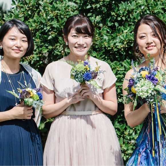 ブーケトスのミニブーケ
ブライズメイドとは違う少し小ぶりのデザイン
