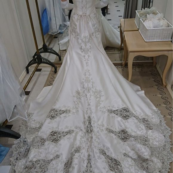 インドのザリ刺繍というものだそうです