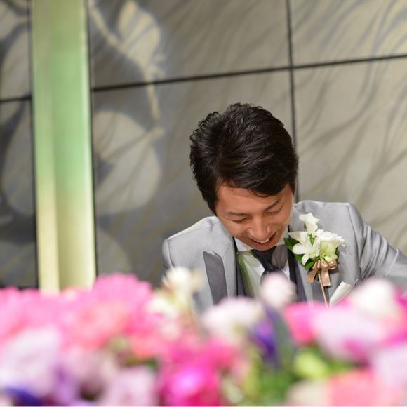 苦笑する主人。笑