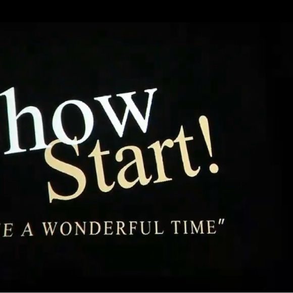 結婚式のタイトル『THE GREATEST WEDDING SHOW』