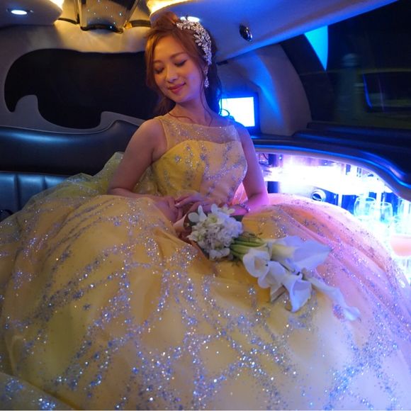 一日シンデレラのような（見た目はベルですが笑）
夢の時間を過ごしました。