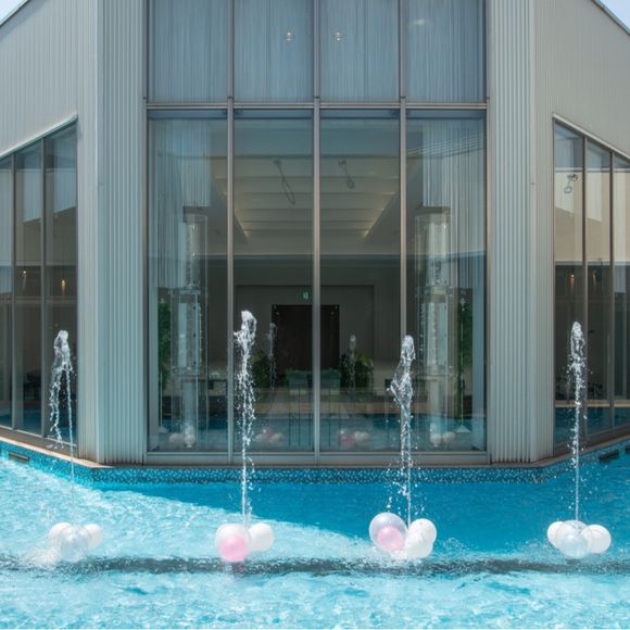 プールは付き合った日に一緒に観に行った
ホタルに見立てて風船を飾りました♡