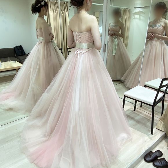 カラー2着目バック