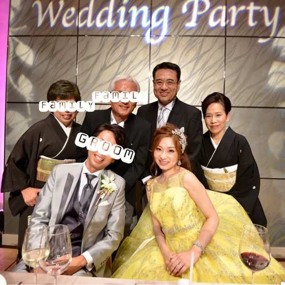 なんと両親'sまで高砂に登場！笑
賑やかな披露宴でした。笑