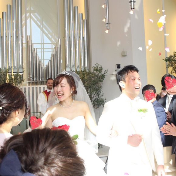 フラワーシャワーで退場🌸✨