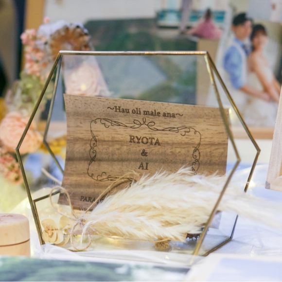 ハワイの結婚証明書にパンパスグラスを添えて👰