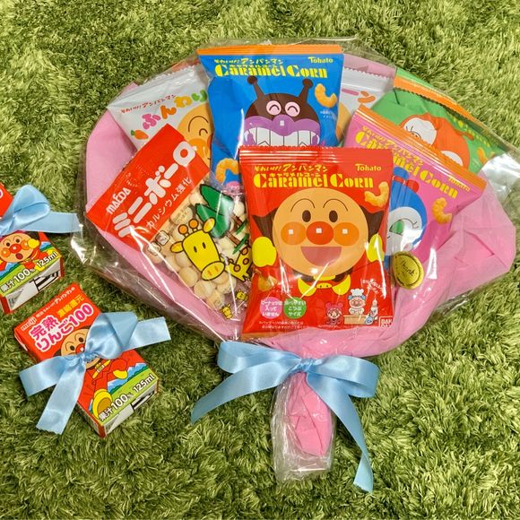 リングガールへのお返し　お菓子ブーケ