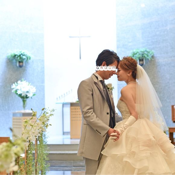 頭と頭をくっつけて鼻kiss