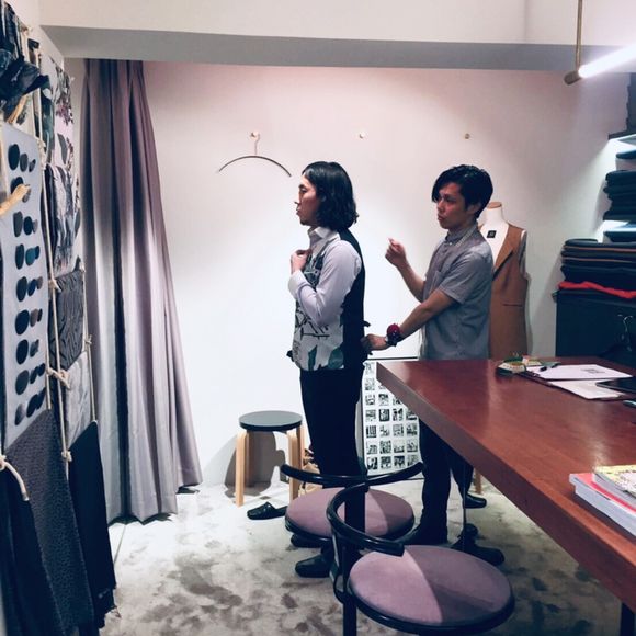 代官山SUITBARさんで仕立てて頂きました
