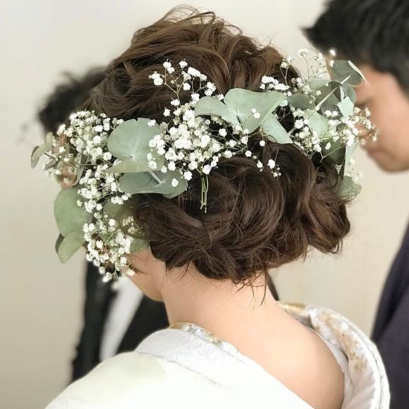 白無垢 ＊ アップスタイル
かすみ草、ユーカリドライフラワーヘアパーツ