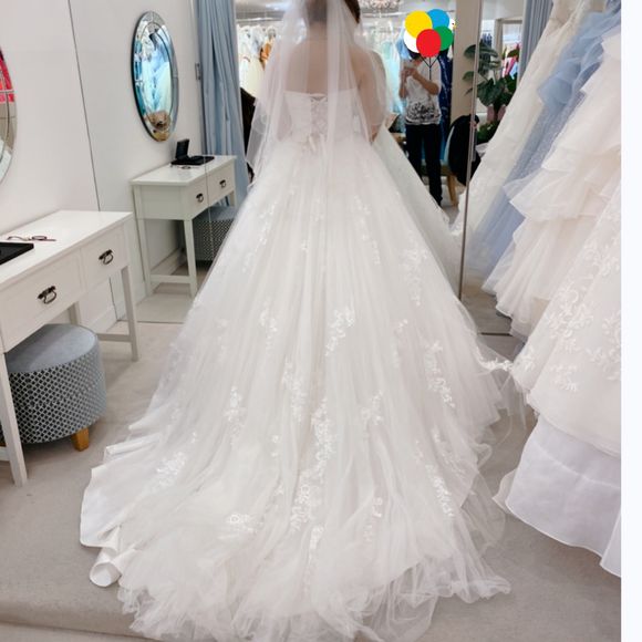 後ろもそれ程長くないため、ちょっと寂しい感じ。