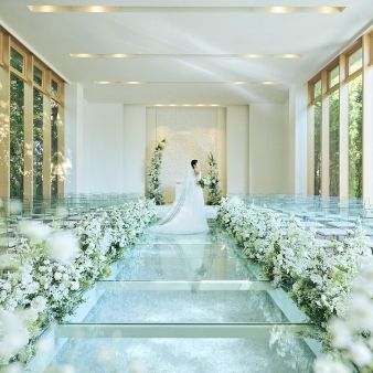 会場イチオシ＼4万ギフト×最大100万特典／自然光チャペル×貸切邸宅ALL体験