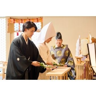 会場イチオシ【月1BIG】独立型神殿での模擬神前式体験＆1.5万円試食♪