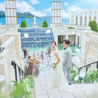 年イチ*10万ギフト&170万円特典×絶景邸宅&白亜の大聖堂