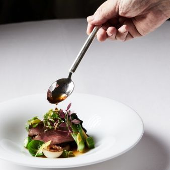 会場イチオシ【連休SP】最旬ホテル見学×フルリニューアル★最大180万円優待